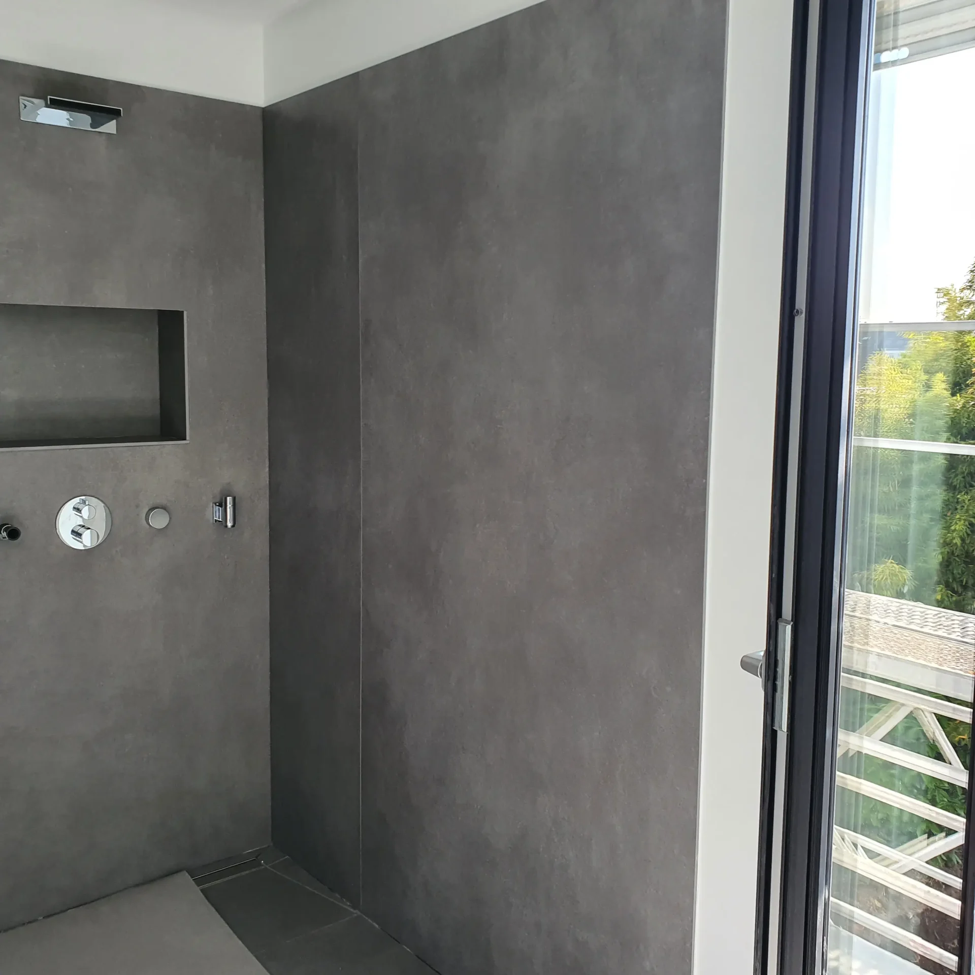 Innen- & Außenbereiche