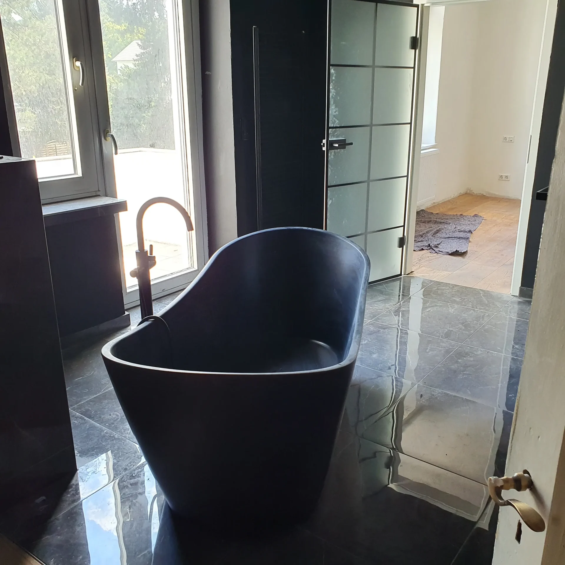 Leistungen – Fliesen, Bäder und Natursteinlösungen